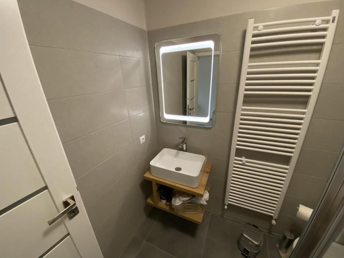 Pensiunea Piri Land Comarnic Kültér fotó
